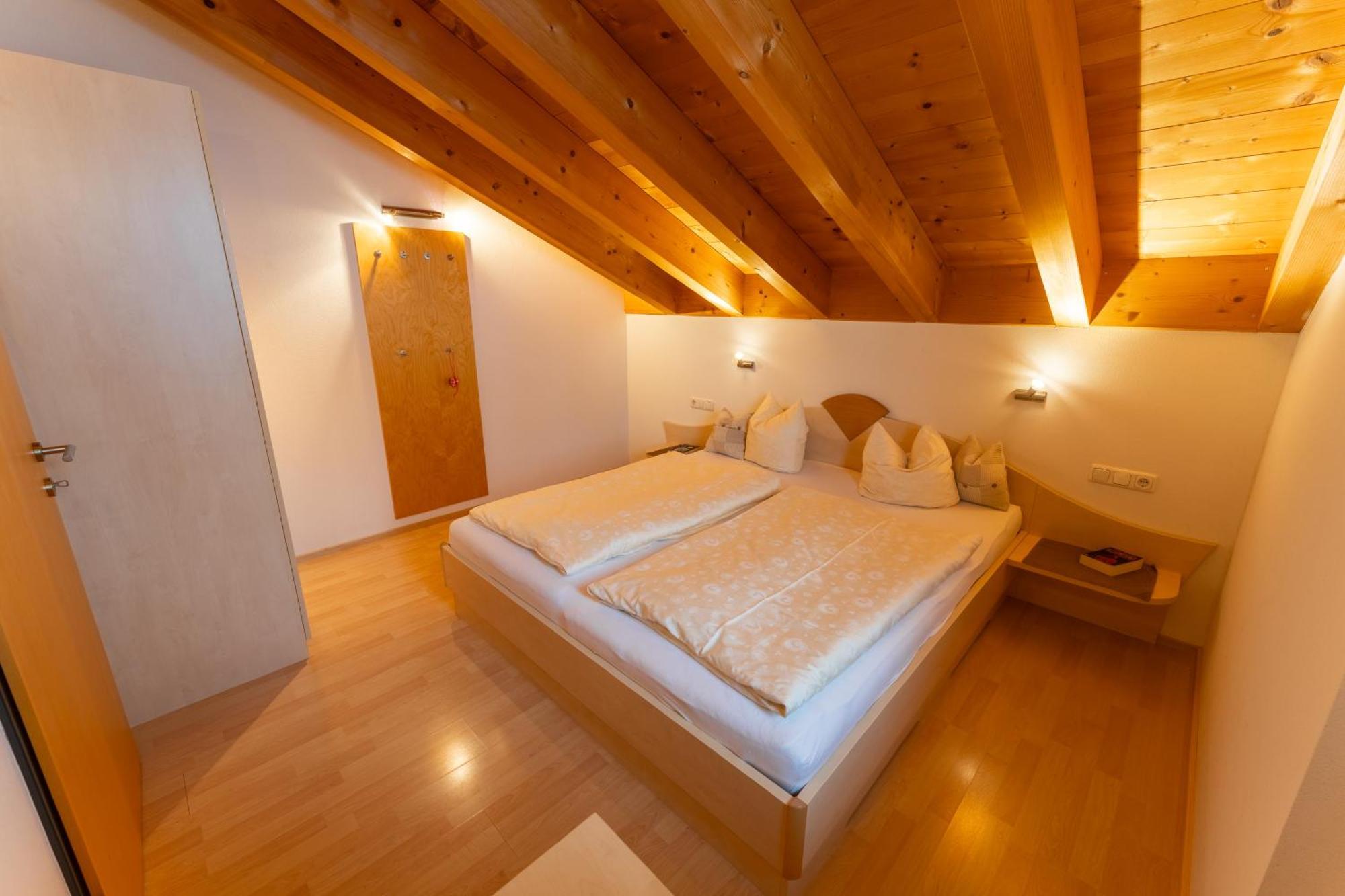 דירות דאמואלס Haus Montana מראה חיצוני תמונה